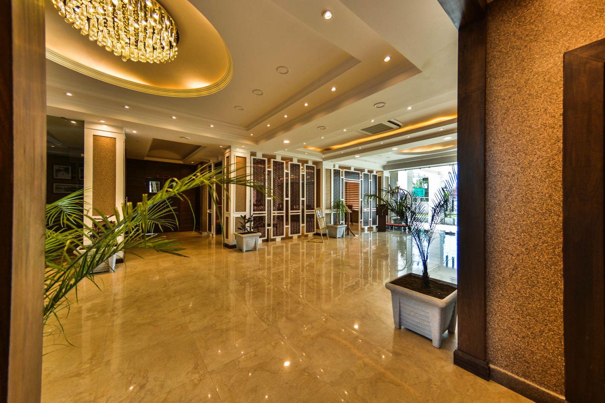 Heritage Luxury Srīnagar Exterior foto