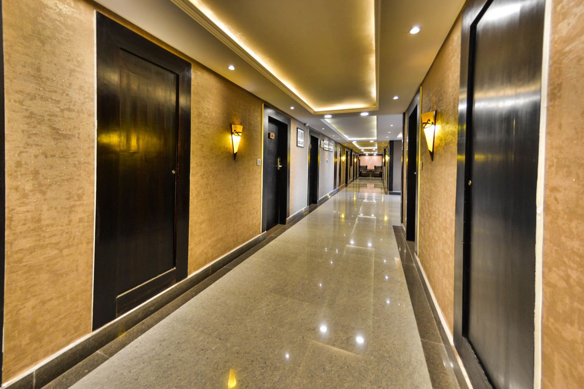 Heritage Luxury Srīnagar Exterior foto